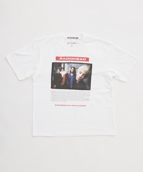 JOURNAL STANDARD relume（ジャーナルスタンダード　レリューム）の「【THE CULTURE CODE】レディオヘッド by Kevin Cummins フォトTシャツ（Tシャツ/カットソー・メンズ・ブラック系その他/ホワイト系その他/ホワイト・LARGE/MEDIUM）」の2枚目の写真
