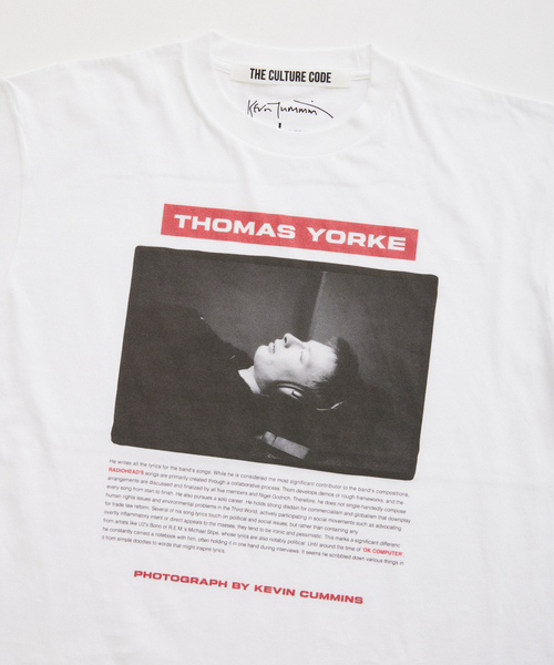 JOURNAL STANDARD relume（ジャーナルスタンダード　レリューム）の「【THE CULTURE CODE】レディオヘッド by Kevin Cummins フォトTシャツ（Tシャツ/カットソー・メンズ・ブラック系その他/ホワイト系その他/ホワイト・LARGE/MEDIUM）」の11枚目の写真
