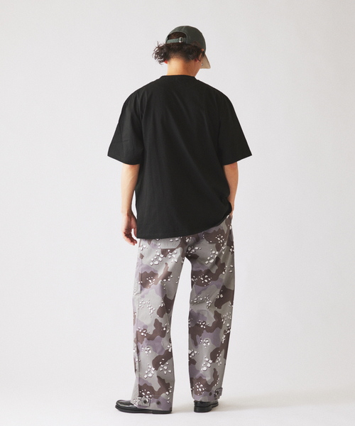 JOURNAL STANDARD relume（ジャーナルスタンダード　レリューム）の「【THE CULTURE CODE】レディオヘッド by Kevin Cummins フォトTシャツ（Tシャツ/カットソー・メンズ・ブラック系その他/ホワイト系その他/ホワイト・LARGE/MEDIUM）」の13枚目の写真