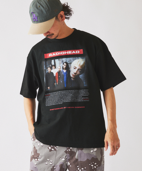 JOURNAL STANDARD relume（ジャーナルスタンダード　レリューム）の「【THE CULTURE CODE】レディオヘッド by Kevin Cummins フォトTシャツ（Tシャツ/カットソー・メンズ・ブラック系その他/ホワイト系その他/ホワイト・LARGE/MEDIUM）」の15枚目の写真