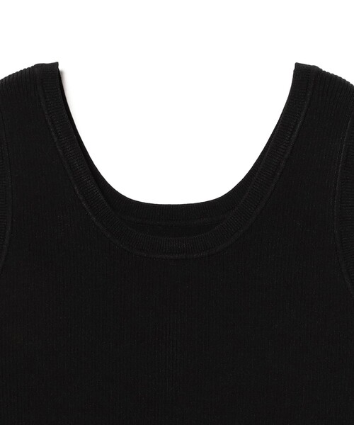 BEAMS HEART（ビームスハート）の「メタルチャーム ニットタンク（タンクトップ・レディース・ブラック/オフホワイト/ネイビー/ブラウン・FREE）」の19枚目の写真