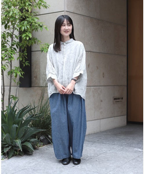Brocante（ブロカント）の「[Brocante / ブロカント] 綿麻インディゴシャンブレー コルドンパンツ（デニムパンツ・レディース・インディゴブルー・2）」の21枚目の写真