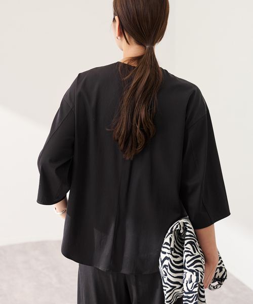 FRAMeWORK（フレームワーク）の「キュプラナイロンプルオーバー（シャツ/ブラウス・レディース・ブラック/ホワイト・FREE）」の19枚目の写真