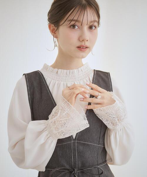 couture brooch(クチュールブローチ)の「【通勤・着映え】レースカフス ピコシャーリング バックリボンブラウス(シャツ/ブラウス・レディース・ブラック/アイボリー/ピンク・36/42/40/38)」の1枚目の写真
