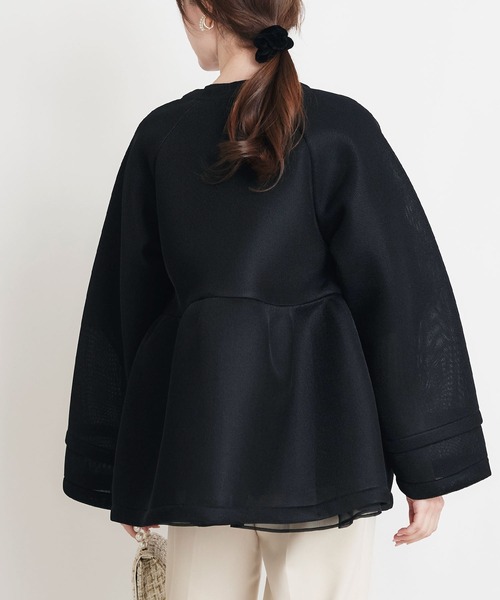 PICCIN PERLA（ピッチンペルラ）の「シアーボンディングジャケット（ノーカラージャケット・レディース・オフホワイト/ブラック・M）」の13枚目の写真