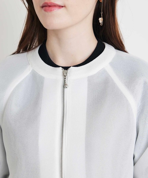 PICCIN PERLA（ピッチンペルラ）の「シアーボンディングジャケット（ノーカラージャケット・レディース・オフホワイト/ブラック・M）」の18枚目の写真