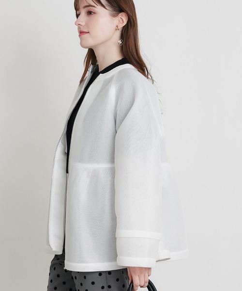 PICCIN PERLA（ピッチンペルラ）の「シアーボンディングジャケット（ノーカラージャケット・レディース・オフホワイト/ブラック・M）」の6枚目の写真