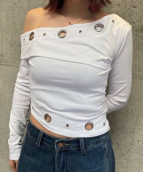 ROGER AND RAW(ロジャーアンドロウ)の「アイレットデザインワンショルダートップス(Tシャツ/カットソー・レディース・グレー/ブラック/ホワイト・FREE)」の22枚目の写真