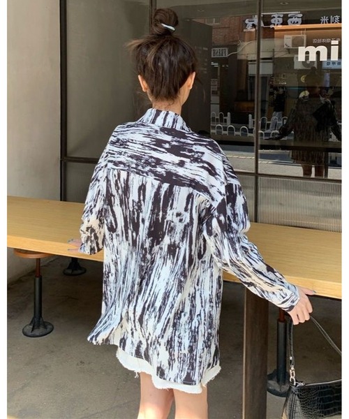 inst.ALL(インストール)の「ポケット付きニュアンスプリントシャツ(シャツ/ブラウス・レディース・ホワイト×ブラック・M)」の8枚目の写真