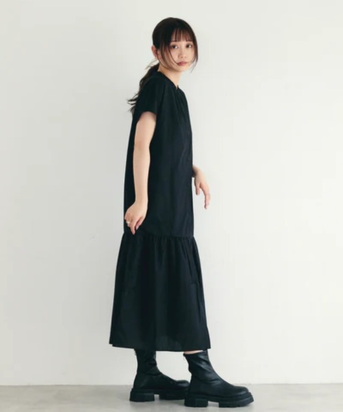 merrylatte(メリーラテ)の「バンドカラーティアードワンピース【IROHANI】(ワンピース・レディース・ブラック/カーキ/ホワイト・FREE)」の6枚目の写真