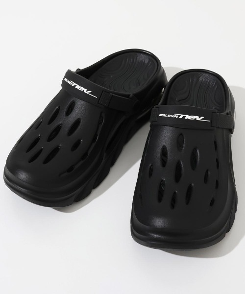 NEV(ネブ)の「クロッグサンダル(エアー)(サンダル・メンズ・ホワイト/ブラック・X-LARGE/LARGE/MEDIUM)」の9枚目の写真