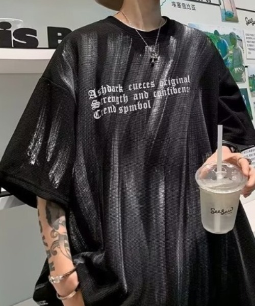 lilful(リルフル)の「【26年春夏新作】ペイントスプレー風レターリングプリントワッフルチェックTシャツ(Tシャツ/カットソー・メンズ・ブラック/ホワイト・M/L)」の9枚目の写真