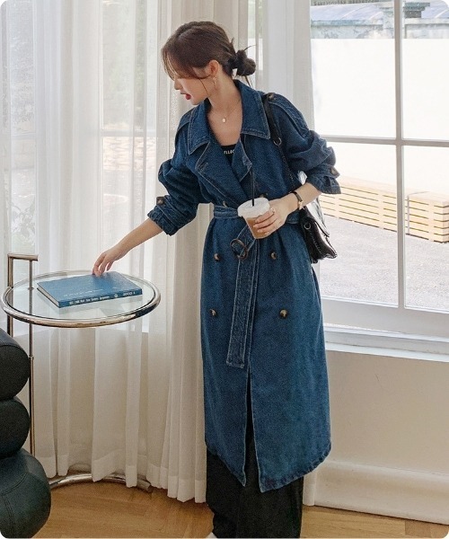 I.O.E(アイオイ)の「デニム トレンチコート ロング丈(トレンチコート・レディース・ブルー・LARGE/MEDIUM/X-LARGE)」の22枚目の写真