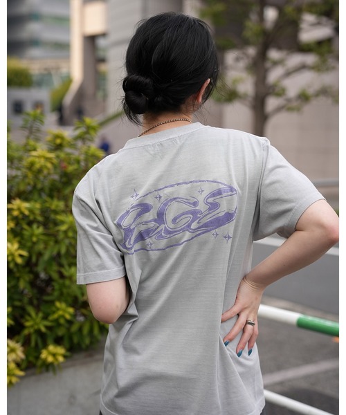 BGL(ビージーエル)の「CRACK OVAL LOGO TEE / ロゴプリント / かすれプリント / クラックロゴ / ピグメント / ヴィンテージライク 半袖Tシャツ(Tシャツ/カットソー・レディース・ブラック/ライトグレー・S/M/L)」の4枚目の写真