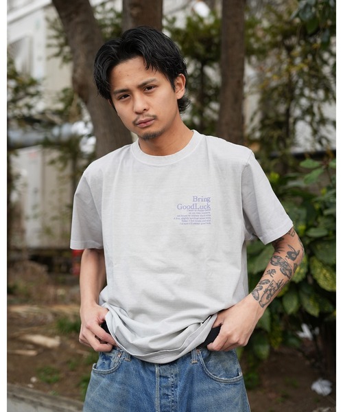 BGL(ビージーエル)の「CRACK OVAL LOGO TEE / ロゴプリント / かすれプリント / クラックロゴ / ピグメント / ヴィンテージライク 半袖Tシャツ(Tシャツ/カットソー・レディース・ブラック/ライトグレー・S/M/L)」の6枚目の写真