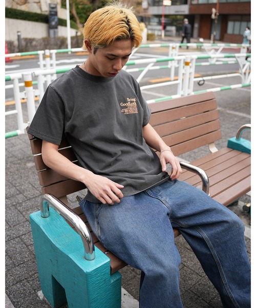 BGL(ビージーエル)の「CRACK OVAL LOGO TEE / ロゴプリント / かすれプリント / クラックロゴ / ピグメント / ヴィンテージライク 半袖Tシャツ(Tシャツ/カットソー・レディース・ブラック/ライトグレー・S/M/L)」の11枚目の写真