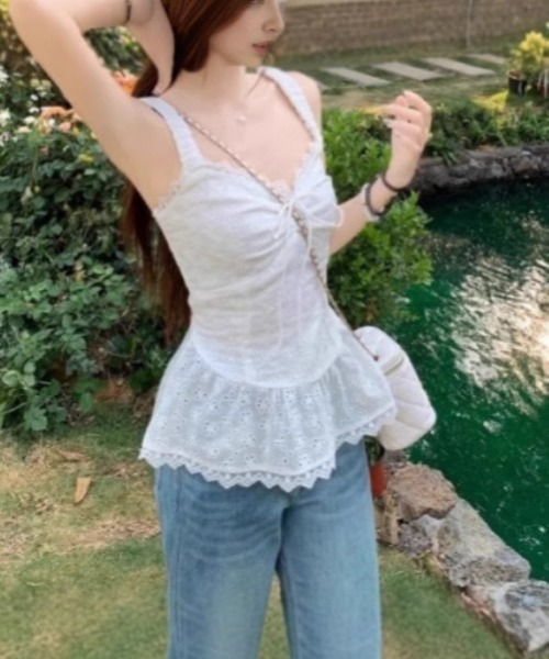 Ritzy（リッツィー）の「レース刺繍 キャミソールトップス（キャミソール・レディース・ホワイト・M/L/S）」の12枚目の写真