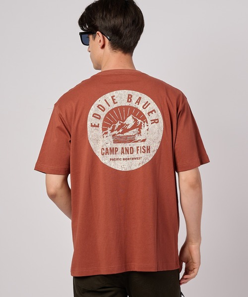 Eddie Bauer（エディーバウアー）の「グラフィックプリント 半袖Tシャツ（Tシャツ/カットソー・メンズ・ホワイト系1/ホワイト系2/ピンク/イエロー/グリーン/ブラック/ネイビー/ブラウン・XL/XXL/S/M/L）」の4枚目の写真