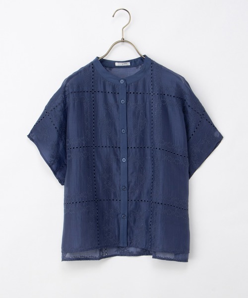 Honeys(ハニーズ)の「刺繍バンドカラーブラウス(シャツ/ブラウス・レディース・アイボリー/ブラック/ブルー・L/M/S)」の15枚目の写真