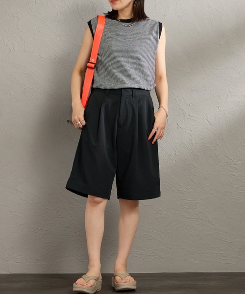 FRED PERRY（フレッドペリー）の「【WEB先行予約】[FRED PERRY/フレッドペリー]  ワンポイントロゴ刺繍 テニストラウザーバミューダショーツ（その他パンツ・レディース・ブラック/キャメル・L/M/S/XS）」の3枚目の写真