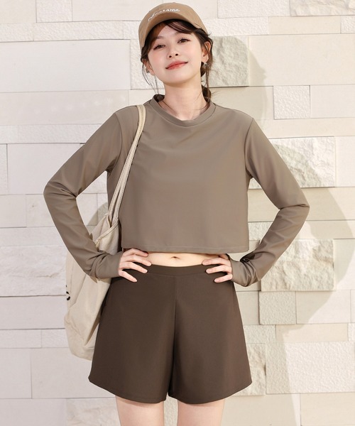 TeddyShop（テディショップ）の「【紫外線遮蔽率99.9%以上/UPF50+/大きいサイズ有】長袖クロップド丈ラッシュガードトップス+インパン付きタンキニ 3点セット レディース（水着・レディース・ブラック×カーキ/ホワイト系その他/グレー系その他・S/LL/L/M）」の19枚目の写真