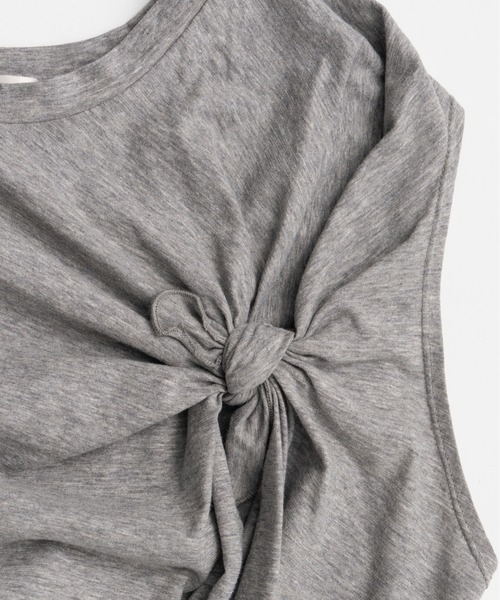 PRANK PROJECT（プランクプロジェクト）の「【2026Summer Pre-Order】アシンメトリーノットトップ / Asymmetrical Knot Top（Tシャツ/カットソー・レディース・レッド/グレー/ブラック・FREE）」の18枚目の写真