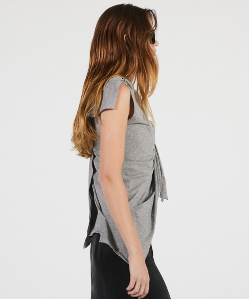 PRANK PROJECT（プランクプロジェクト）の「【2026Summer Pre-Order】アシンメトリーノットトップ / Asymmetrical Knot Top（Tシャツ/カットソー・レディース・レッド/グレー/ブラック・FREE）」の4枚目の写真