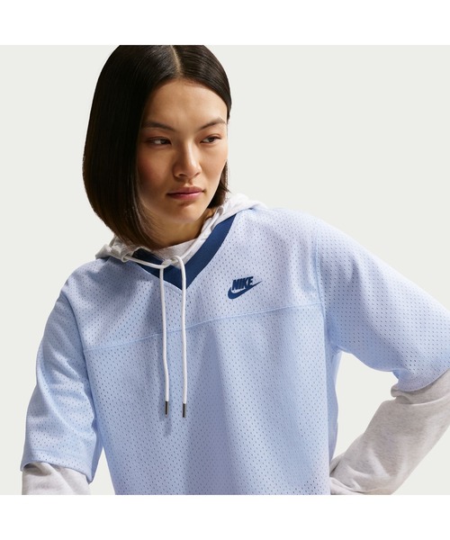 NIKE(ナイキ)の「NIKE/ナイキ WSNSWHRTGFSTVLCROPMSHJ(Tシャツ/カットソー・レディース・ブルー/ブラック/ピンク・M/L/XL/S)」の11枚目の写真