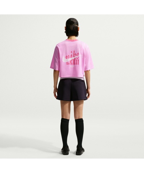 NIKE(ナイキ)の「NIKE/ナイキ WSNSWHRTGFSTVLCROPMSHJ(Tシャツ/カットソー・レディース・ブルー/ブラック/ピンク・M/L/XL/S)」の12枚目の写真