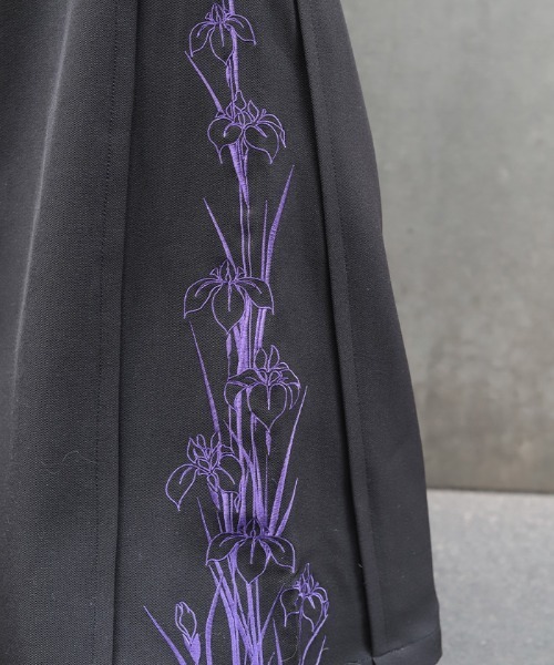 REZEN(リゼン)の「菖蒲刺繍ワイドパンツ(その他パンツ・メンズ・レッドパープル/ピンク/ライトグレー・SMALL/MEDIUM/LARGE)」の13枚目の写真