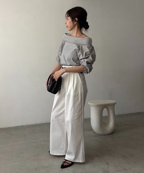 CAPRICIEUX LE'MAGE（カプリシューレマージュ）の「異素材パフワンショルＴ（Tシャツ/カットソー・レディース・グレー/ホワイト/ブラック・FREE）」の19枚目の写真