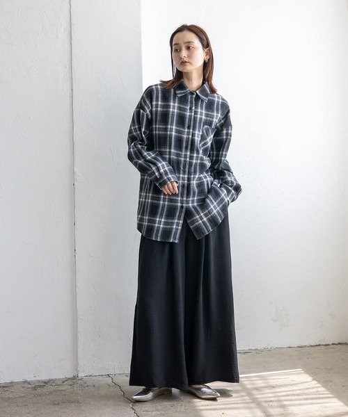VitaFelice(ヴィータフェリーチェ)の「バッグスリットチェックシャツ(シャツ/ブラウス・レディース・ネイビー/ブラック・FREE)」の14枚目の写真