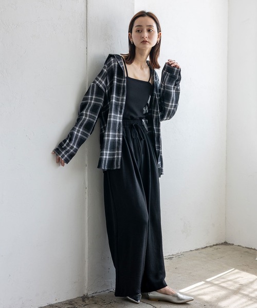 VitaFelice(ヴィータフェリーチェ)の「バッグスリットチェックシャツ(シャツ/ブラウス・レディース・ネイビー/ブラック・FREE)」の15枚目の写真