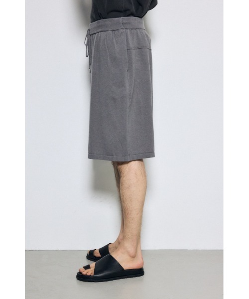 AZUL by moussy(アズールバイマウジー)の「リラックスニットショートパンツ 春服 夏服 秋服 サマーニット ウエストゴム(スラックス・メンズ・グレー/ブラック・MEDIUM/LARGE)」の17枚目の写真