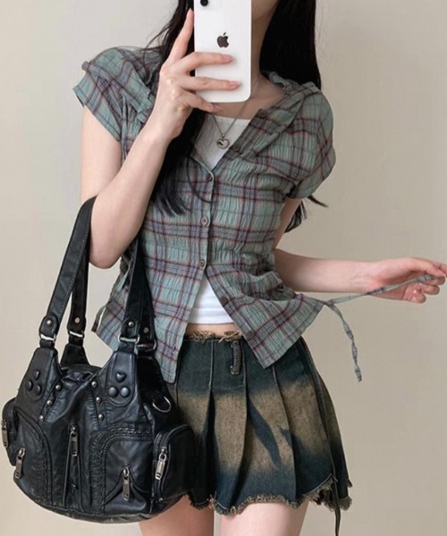 Vipoa(ヴィポア)の「コンパクトチェック柄フーディトップス(シャツ/ブラウス・レディース・アイボリー/グリーン/ネイビー・FREE)」の7枚目の写真