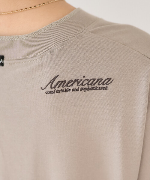 FREAK'S STORE（フリークスストア）の「Americana × THOUSAND MILE × FREAK'S STORE/アメリカーナ × サウザンドマイル 別注 スキッパーネック Tシャツワンピース/吸汗 速乾 抗菌防臭効果あり（ワンピース・レディース・グレー/チャコール・ﾌﾘ-）」の15枚目の写真