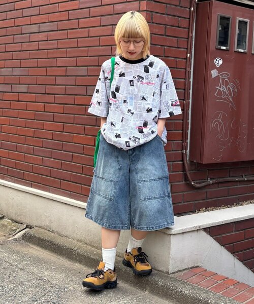 SOUNDSGOOOOD（サウンズグッド）の「【SOUNDS GOOOOD】ニュースペーパーTEE（Tシャツ/カットソー・メンズ・レッド/ホワイト・ONE SIZE）」の3枚目の写真