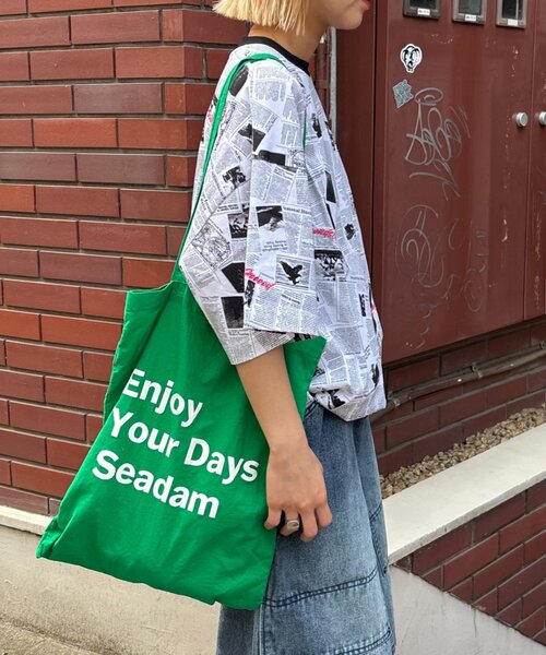 SOUNDSGOOOOD（サウンズグッド）の「【SOUNDS GOOOOD】ニュースペーパーTEE（Tシャツ/カットソー・メンズ・レッド/ホワイト・ONE SIZE）」の8枚目の写真