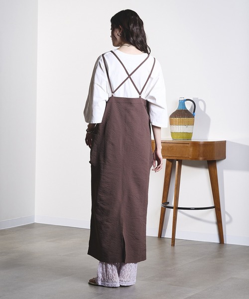 THOUSAND MILE(サウザンドマイル)の「(GENE HEAVENS x THOUSAND MILE)NARROW BACK STRAP DRESS(ワンピース・レディース・ブラック/ブラウン/オリーブ・ONE SIZE)」の22枚目の写真