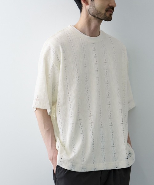 URBAN COLLECTION(アーバンコレクション)の「URBAN COLECTION オーバーサイズ透かし編みアンサンブル(Tシャツ/カットソー・メンズ・ブラウン/オフホワイト/ブラック・L/XL/S/M)」の4枚目の写真