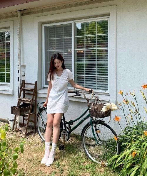 DEHEVE（デヘヴェ）の「Twist Flare Mini Dress [Ivory]（ワンピース・レディース・アイボリー・SMALL/MEDIUM）」の14枚目の写真