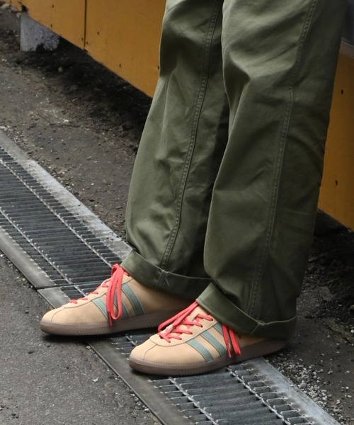 adidas(アディダス)の「【BILLY'S EXCLUSIVE】OSAKA KK0437(スニーカー・メンズ・ブラウン・26.0cm/23.0cm/22.5cm/25.5cm/25.0cm/24.5cm/24.0cm/23.5cm/30.0cm/29.0cm/28.5cm/28.0cm/27.5cm/27.0cm/26.5cm)」の21枚目の写真