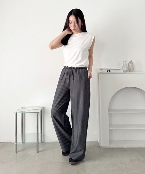 LOVALOT(ラバロット)の「クルーネック ノースリーブT(Tシャツ/カットソー・レディース・ブラウン/ブルー/ブラック/ホワイト・FREE)」の10枚目の写真