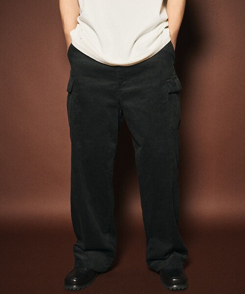 Subciety（サブサエティ）の「Corduroy cargo slacks（カーゴパンツ・メンズ・ブラック/ブラウン・MEDIUM/LARGE/X-LARGE/X-SMALL/SMALL）」の5枚目の写真