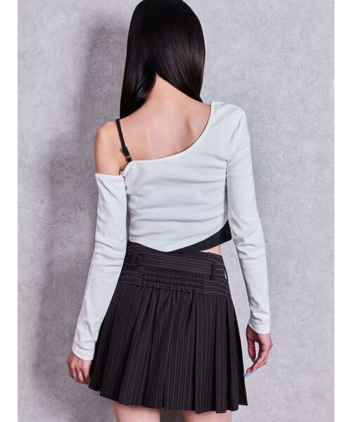 GYDA(ジェイダ)の「Bratlisted Bebeワンショルデザイントップス(Tシャツ/カットソー・レディース・グレー/ブラック/オフホワイト・FREE)」の14枚目の写真