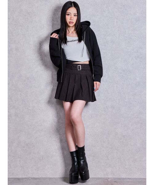 GYDA(ジェイダ)の「Bratlisted Bebeワンショルデザイントップス(Tシャツ/カットソー・レディース・グレー/ブラック/オフホワイト・FREE)」の18枚目の写真