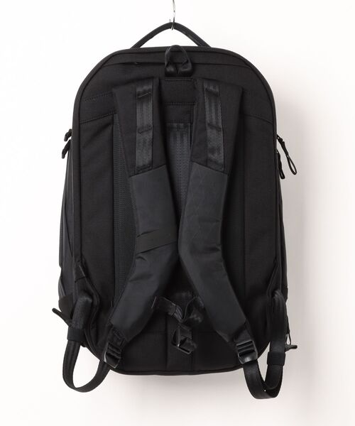 NAUGHTIAM(ノーティアム)の「【ABLE CARRY/エイブルキャリー】 MAX Backpack マックスバックパック 32L X-Pac Black(バックパック/リュック・メンズ・ブラック・FREE)」の2枚目の写真