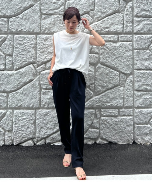 DESIGNWORKS（デザインワークス）の「【一部店舗限定】【追加】アクアジャージテーパードパンツ（その他パンツ・レディース・ブラック/アイボリー/グレイッシュベージュ・38/36）」の19枚目の写真