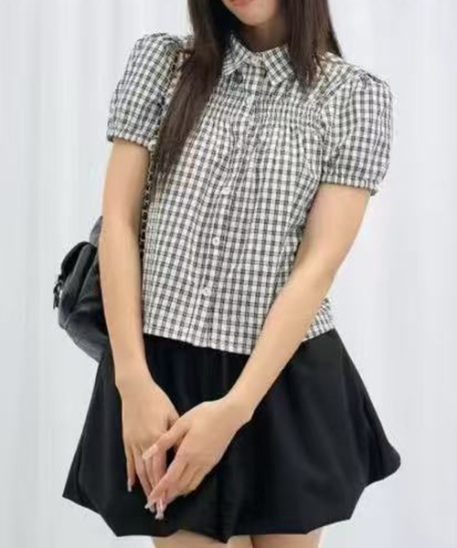 Nia(ニア)の「Nia(ニア)/チェックシャーリングパワショルブラウス(シャツ/ブラウス・レディース・ネイビー/ホワイト・FREE)」の6枚目の写真