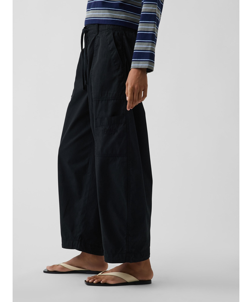 GAP(ギャップ)の「ミッドライズ バギーバレル パラシュートパンツ(その他パンツ・レディース・ブラック/ブラウン/その他・S/XS/M/L/XXS)」の8枚目の写真